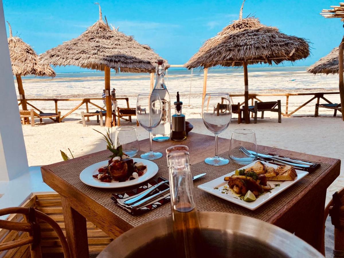 Helwas Zanzibar Beach Hotel Bwejuu Exteriér fotografie