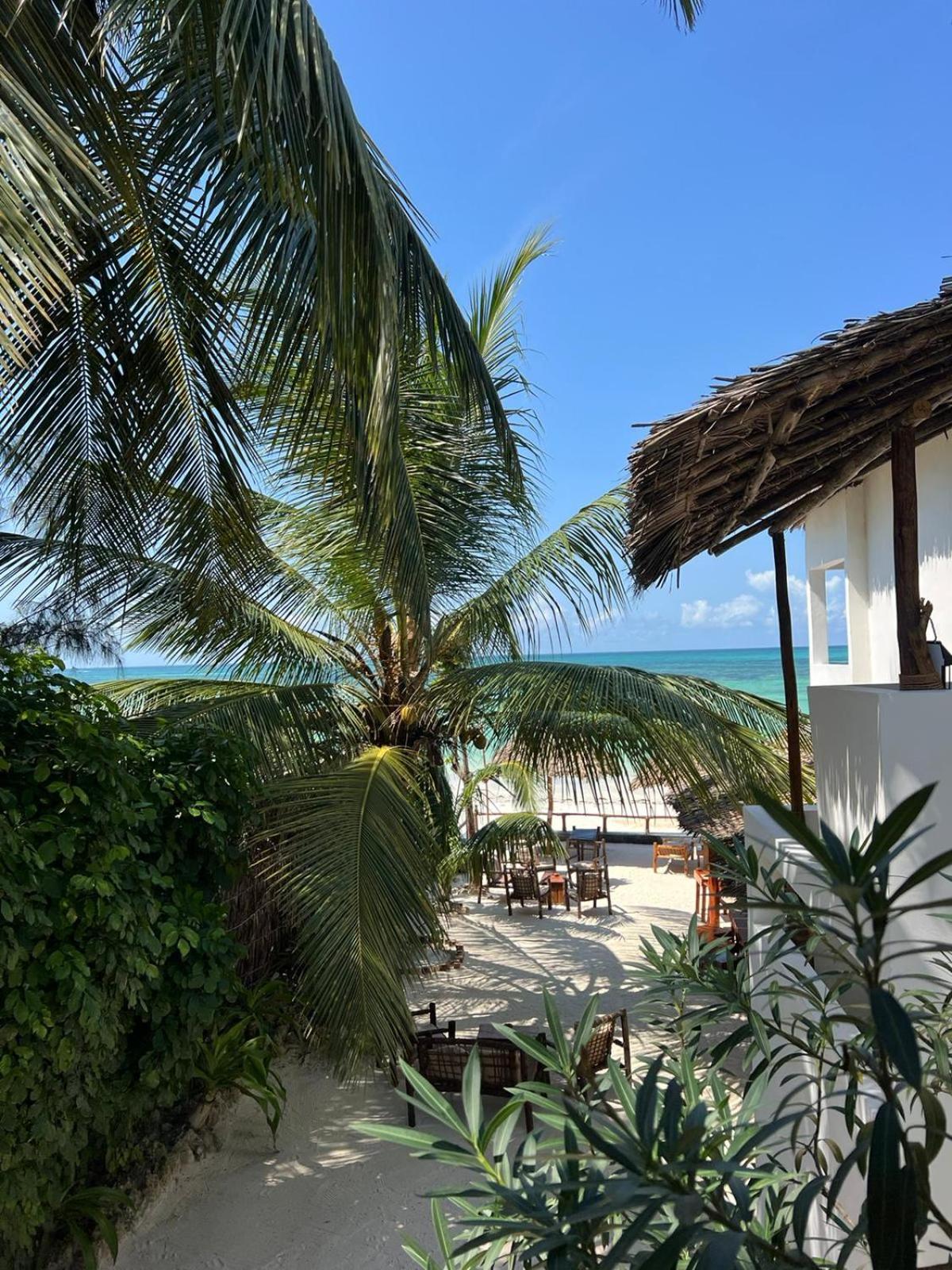 Helwas Zanzibar Beach Hotel Bwejuu Exteriér fotografie